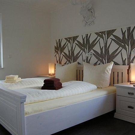 Hafenresidenz - Mare Portus Apartment บือซุม ภายนอก รูปภาพ