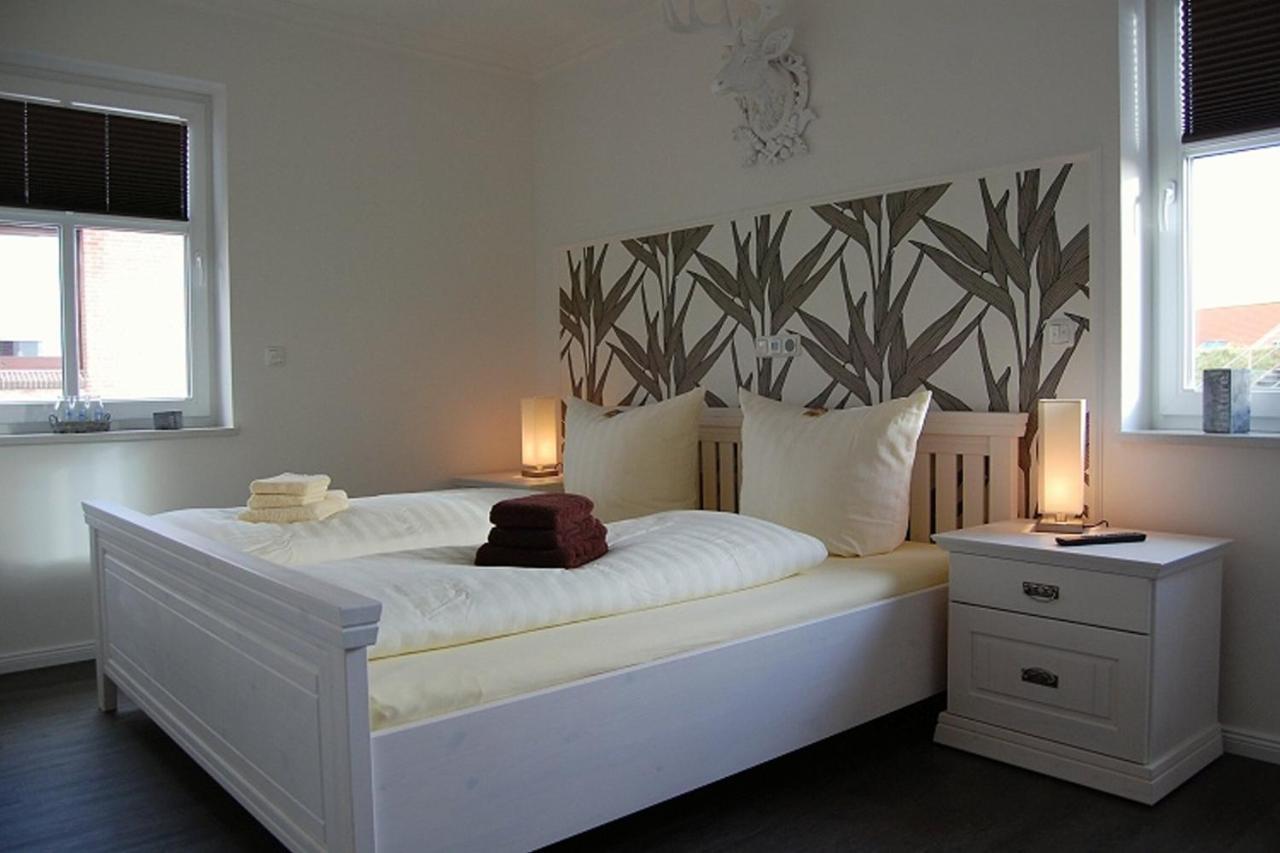 Hafenresidenz - Mare Portus Apartment บือซุม ภายนอก รูปภาพ